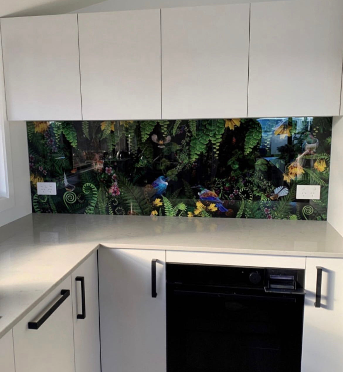 Custom splash back